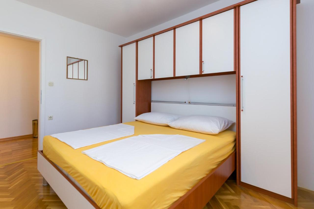 Apartamento Haus Eva Novigrad Istria Exterior foto