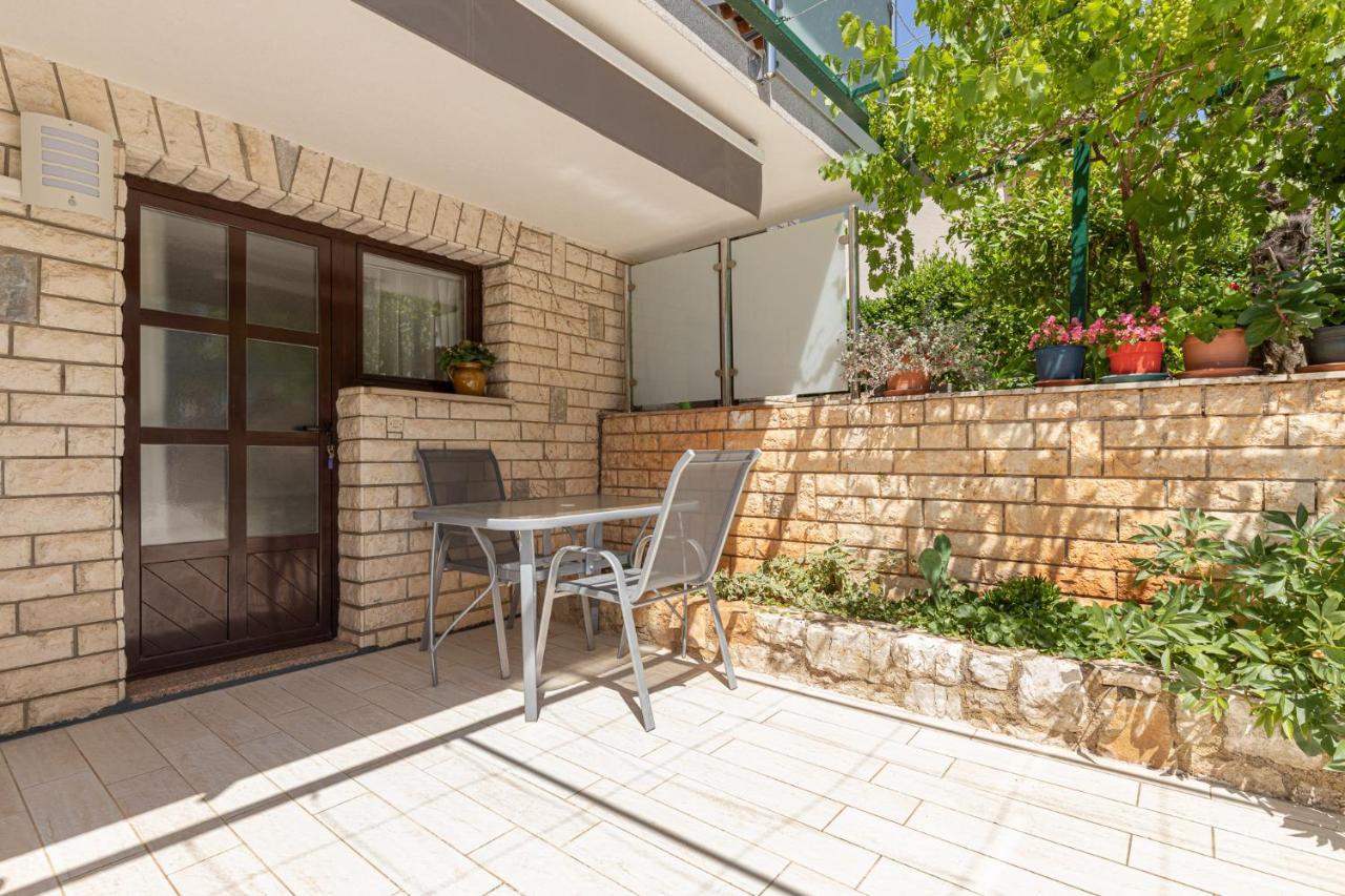 Apartamento Haus Eva Novigrad Istria Exterior foto