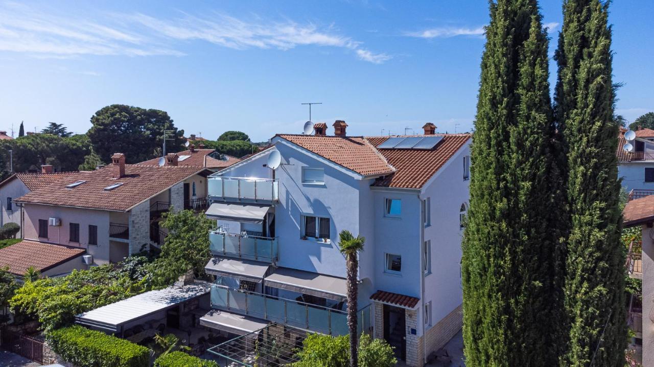 Apartamento Haus Eva Novigrad Istria Exterior foto