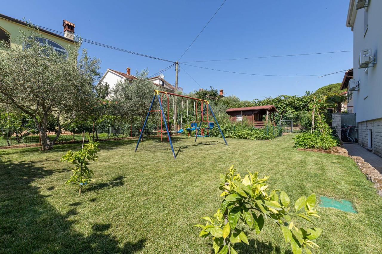 Apartamento Haus Eva Novigrad Istria Exterior foto